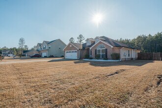 59 Forest St NE in Ludowici, GA - Building Photo - Building Photo