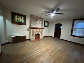 52 Owendale Ave in Pittsburgh, PA - Foto de edificio - Building Photo