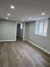25 Broadleaf Pl in Kitchener, ON - Building Photo - Building Photo