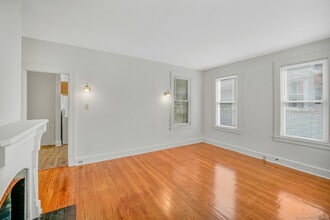 45 Pine St in Waterbury, CT - Building Photo - Building Photo