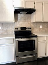 128 E Ball Rd, Unit A in Harker Heights, TX - Foto de edificio - Building Photo