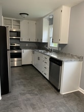 6020 Birch St in Omaha, NE - Foto de edificio - Building Photo