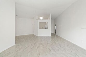 1504 Silktree Ct in Brandon, FL - Building Photo - Building Photo