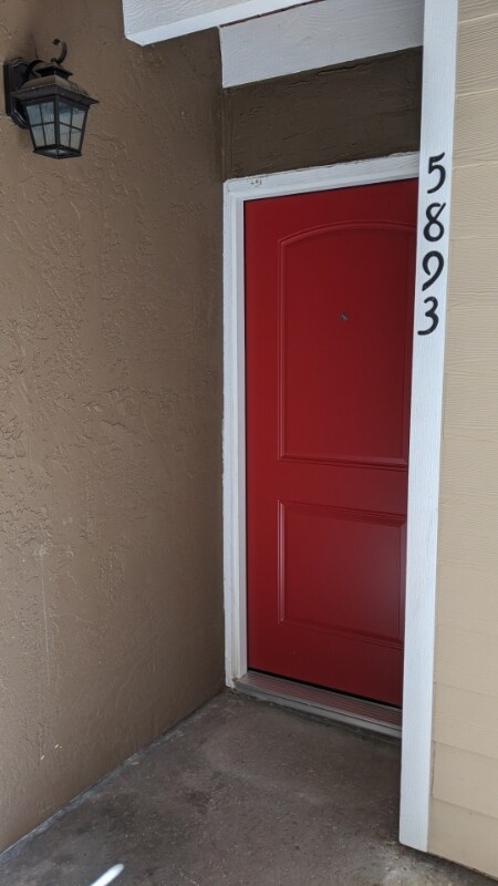 5893 Mt Alifan Dr in San Diego, CA - Foto de edificio - Building Photo