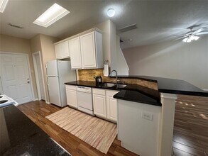 75 Summer Haze Cir in Spring, TX - Building Photo - Building Photo