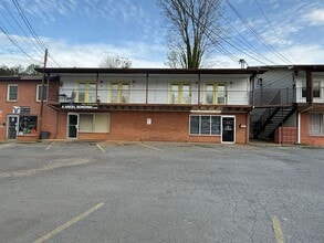 404 W Jackson Blvd in Jonesborough, TN - Building Photo - Building Photo