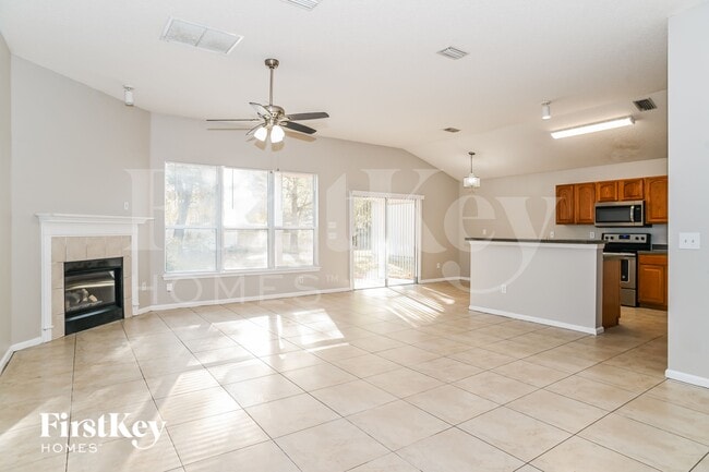 887 Candlebark Dr in Jacksonville, FL - Building Photo - Building Photo