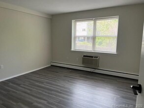 40 Prospect St, Unit 40 Prospect st in Norwalk, CT - Foto de edificio - Building Photo