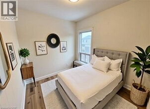 281 Wentworth St N in Hamilton, ON - Building Photo - Building Photo