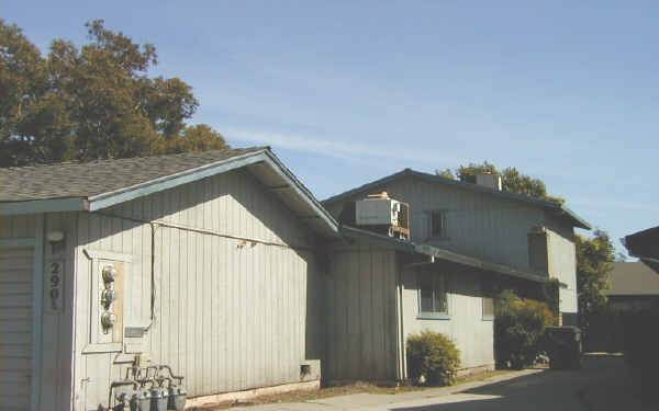 6973 Plymouth Rd in Stockton, CA - Building Photo