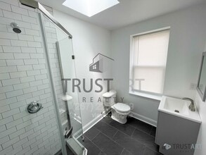 4732 Longshore Ave in Philadelphia, PA - Building Photo - Building Photo