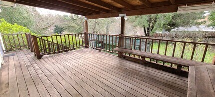 7611 Bodega Ave in Sebastopol, CA - Building Photo - Building Photo
