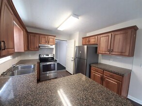 391 Dorr Dr in Goodlettsville, TN - Building Photo - Building Photo