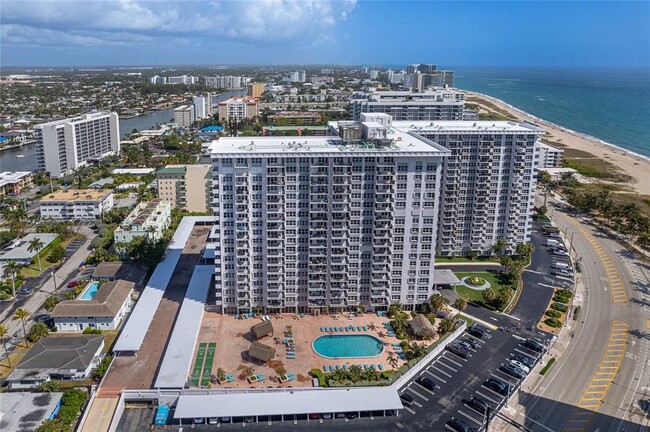 405 N Ocean Blvd, Unit 1115 in Pompano Beach, FL - Building Photo - Building Photo