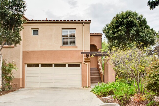 389 Greendale Ct in Santa Barbara, CA - Building Photo - Building Photo