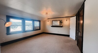 216 Academy St in South Orange, NJ - Building Photo - Building Photo