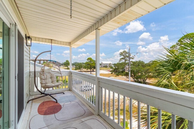 6209 Don Carlos Dr in Pensacola, FL - Foto de edificio - Building Photo