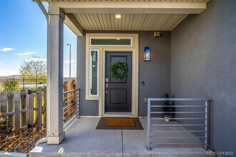 26116 E Byers Pl in Aurora, CO - Building Photo - Building Photo