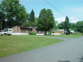 Holiday Manor Mobile Home Park Apartments