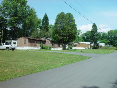 Holiday Manor Mobile Home Park in Walden, NY - Building Photo