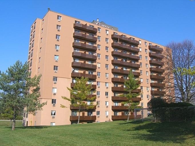 Garden Vista in London, ON - Building Photo