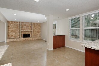 6 Berryfrost Ln in Spring, TX - Building Photo - Building Photo