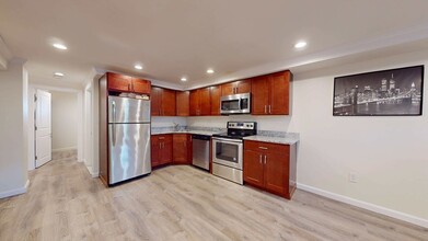 79 Brighton Ave, Unit A in Boston, MA - Building Photo - Building Photo