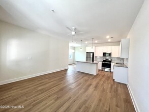 816 Nixon St in Wilmington, NC - Building Photo - Building Photo
