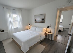 664 W 2nd St in West Palm Beach, FL - Building Photo - Building Photo