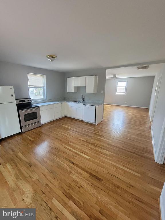 property at 7828 Bodkin View Dr