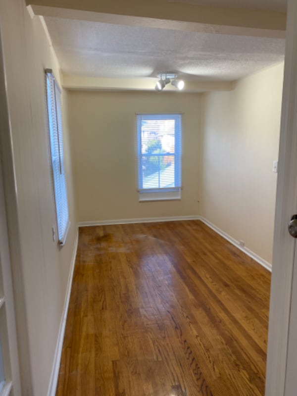 30 Treno St in New Rochelle, NY - Building Photo - Building Photo