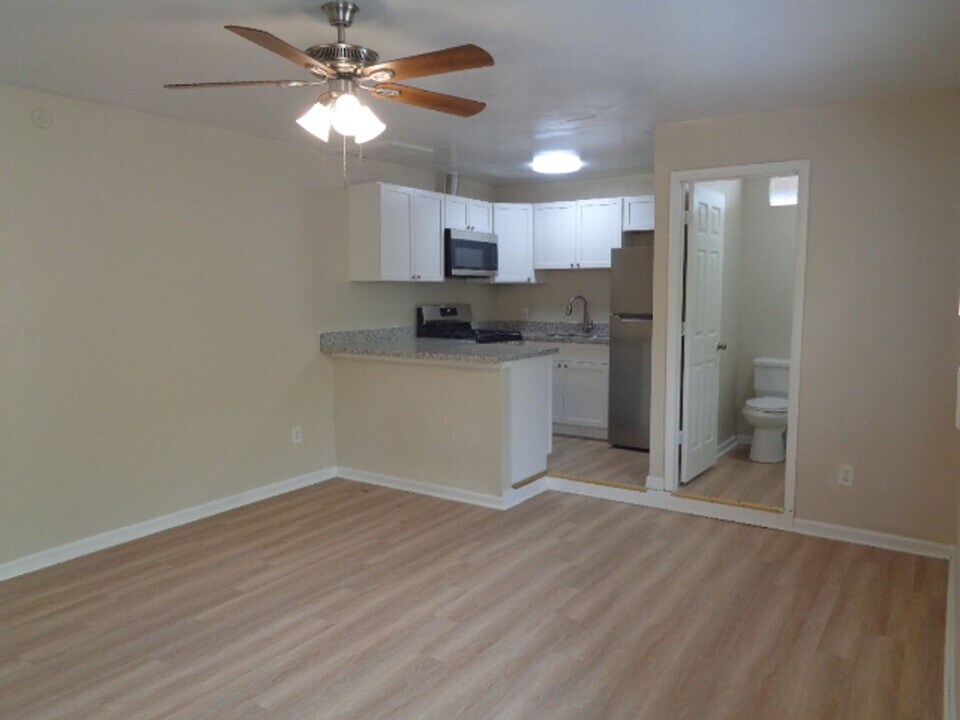 1411 N 33rd St in Phoenix, AZ - Building Photo