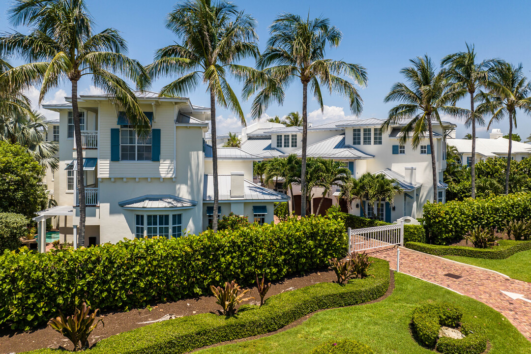 Polo Ridge Condominiums in Delray Beach, FL - Building Photo