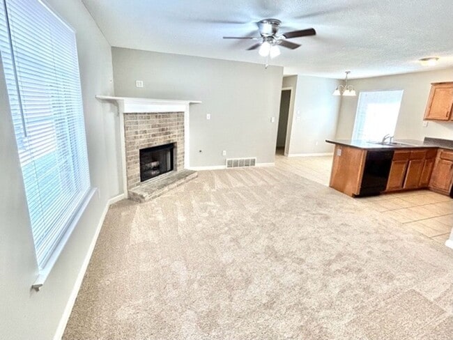 10221 Sterling Ridge Dr in Cordova, TN - Building Photo - Building Photo