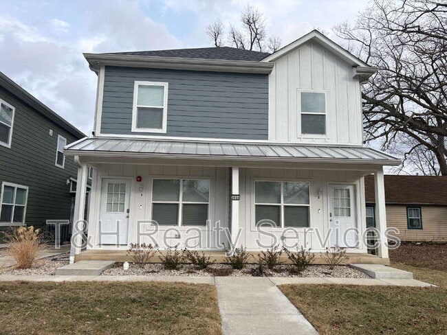 property at 3903 Winthrop Ave