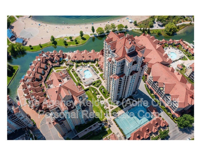 1128-1128 Sunset Dr in Kelowna, BC - Building Photo - Building Photo
