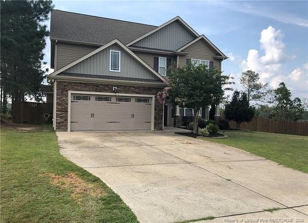 238 Kentucky Derby Ln in Lillington, NC - Foto de edificio