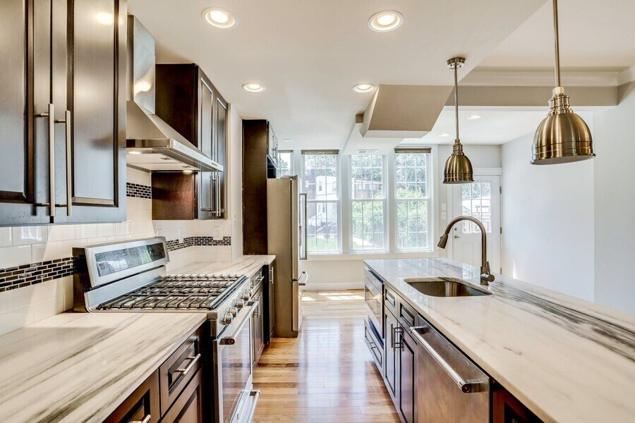 637 Franklin St NE in Washington, DC - Building Photo