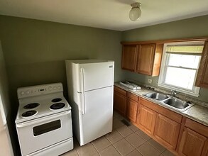 1026 Ash Ct in Lyndon, KS - Building Photo - Building Photo