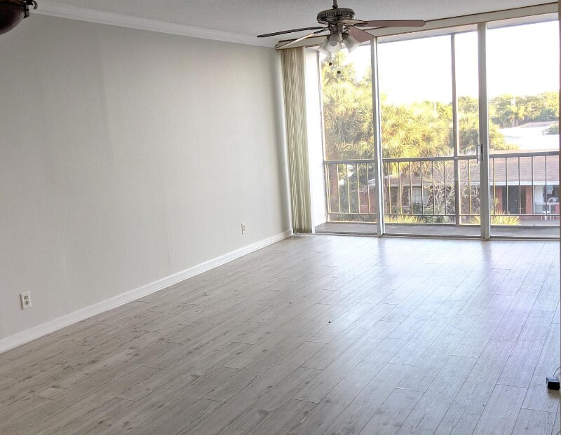 4501 NE 21st Ave in Fort Lauderdale, FL - Building Photo