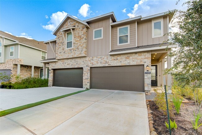 property at 21255 Doubtful Cyn Dr