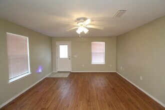 1007 W Hatton St in Pensacola, FL - Building Photo - Building Photo