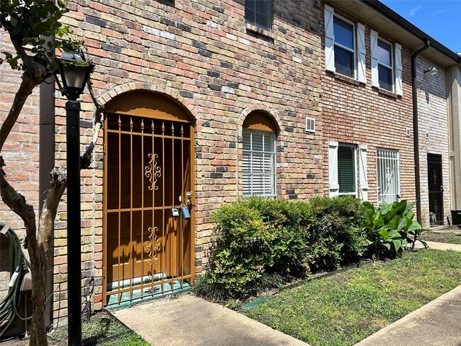 property at 1715 Moritz Dr