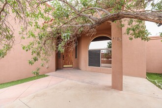 1115 Santiago St in Alamogordo, NM - Building Photo - Building Photo