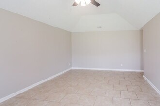 6942 Scofield Cove in Cordova, TN - Building Photo - Building Photo