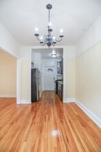 1329 W Touhy Ave in Chicago, IL - Building Photo - Building Photo