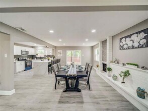 4028 Treeline Dr in Dallas, TX - Building Photo - Building Photo