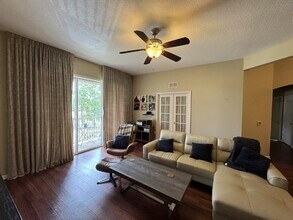 785 Oakleaf Plantation Pkwy-Unit -Unit 733 in Orange Park, FL - Building Photo - Building Photo
