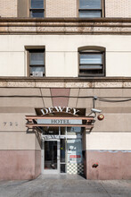 Dewey Hotel Apartments in Los Angeles, CA - Building Photo - Building Photo