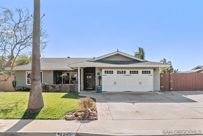 property at 2245 Nob Hill Dr